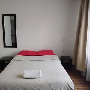 Casa En Ubicada En Zona Guest house